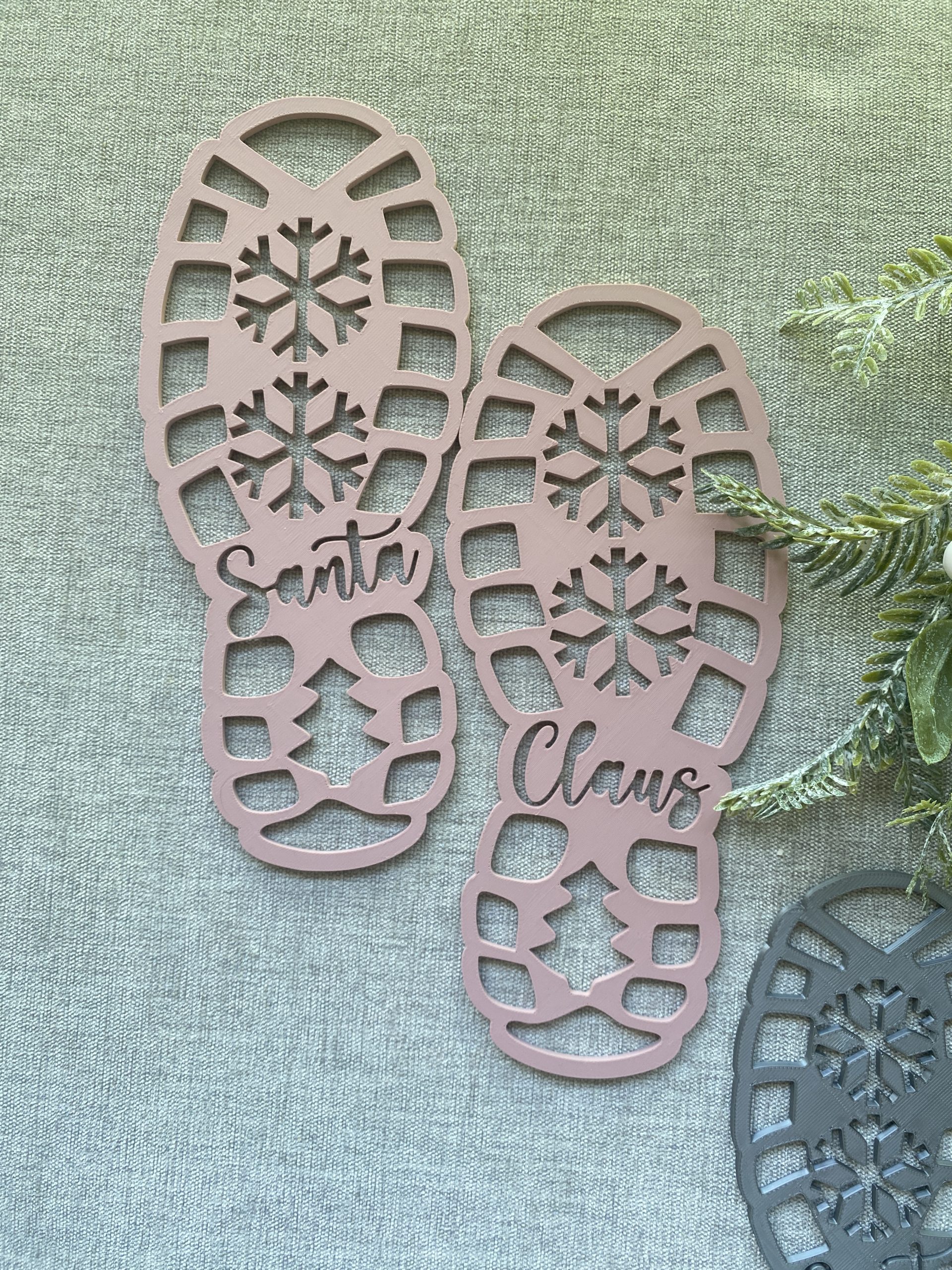 Santa Claus Footprint Stencil - Image 3