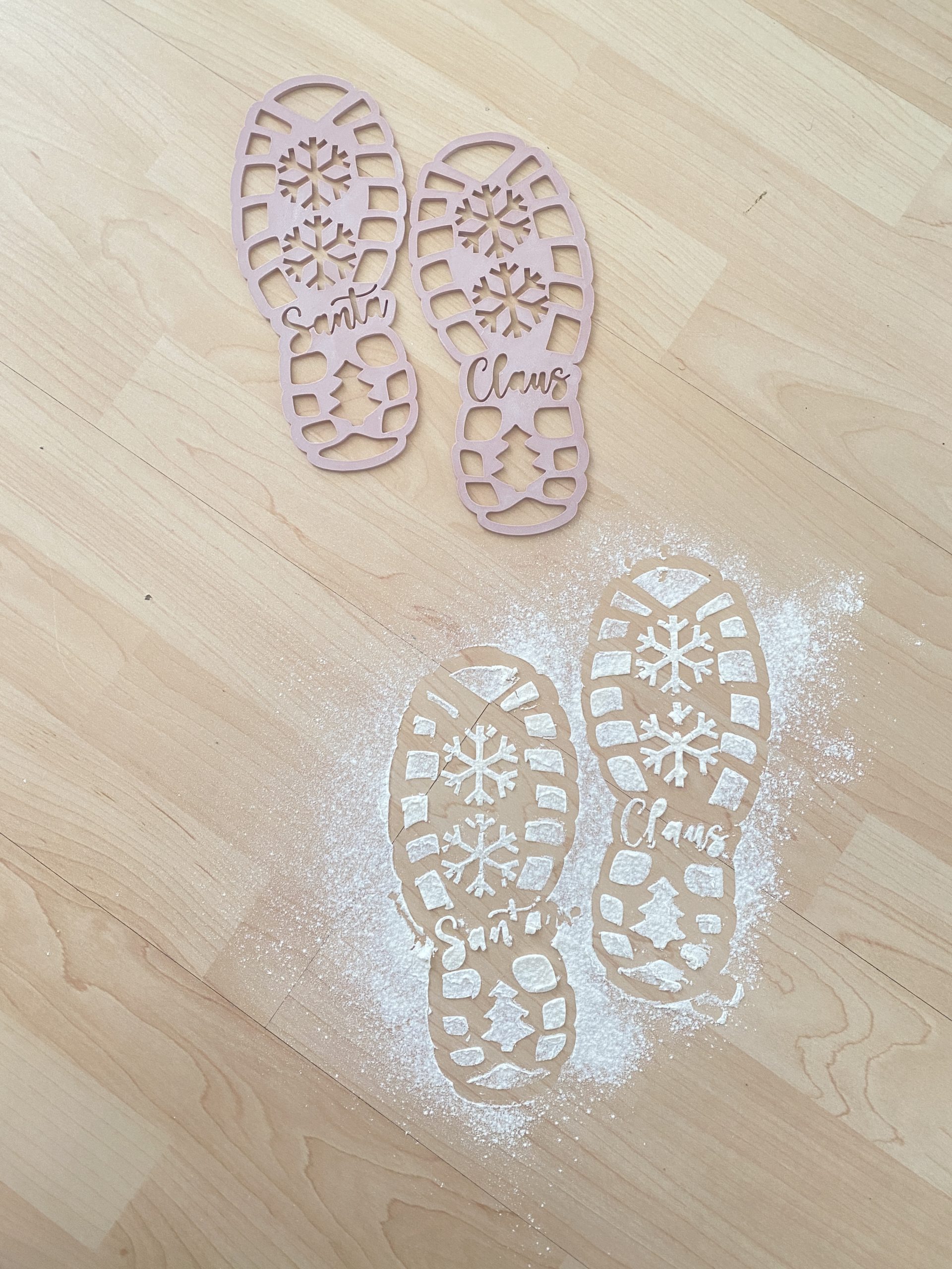 Santa Claus Footprint Stencil - Image 5