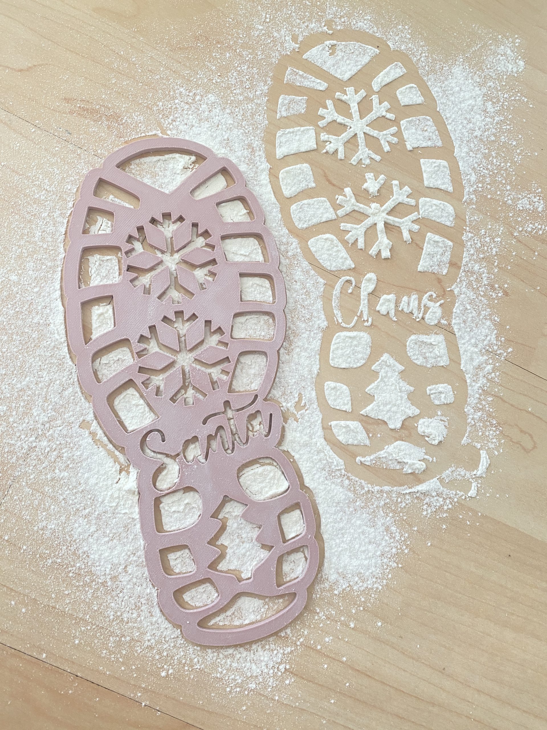 Santa Claus Footprint Stencil